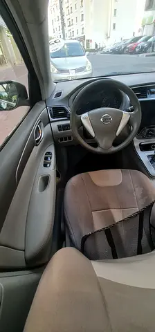 2013 Nissan SENTRA 照片 9