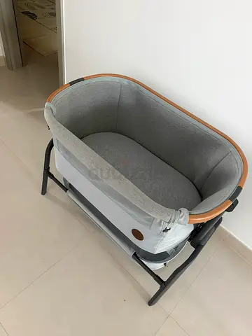Maxi Cozy bedside crib