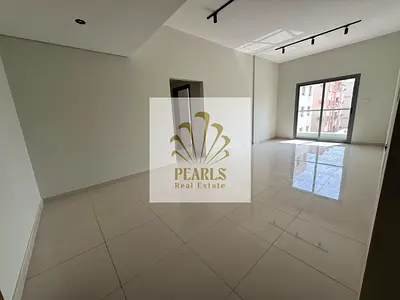 Brand new 2 BHK: big hall, 2 baths, fitted kitchen, free maintenance, near transit & services, best