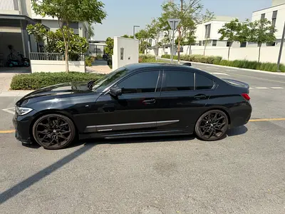BMW 3 Series 330i M Sport Carbon Edition 2021 GCC Specs