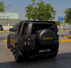 2025 Land Rover DEFENDER