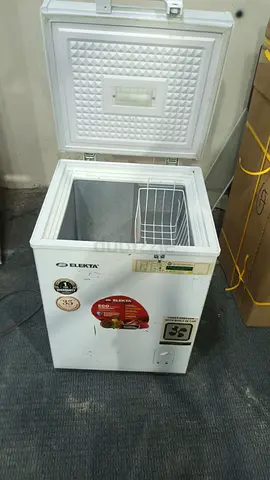 Chest freezer