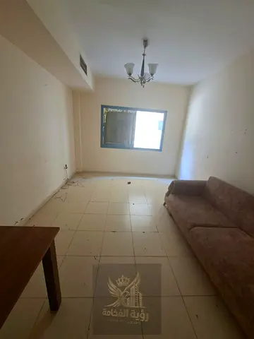 Special Annual Rental Offer in Al Qulaya A great rental opportunity in Al Qulaya. This two-bedroom apartment is currently undergoing full maintenance