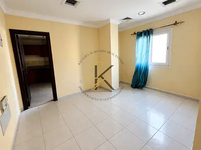 Cheapest price 1bhk for family \\ old muwaileh sharjah \ just25k