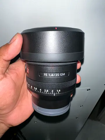 Sony FE 35mm f/1.4 GM prime lens - well kept