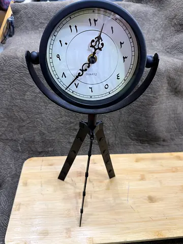 vintage Retro industrial metal Tripod Table Clock