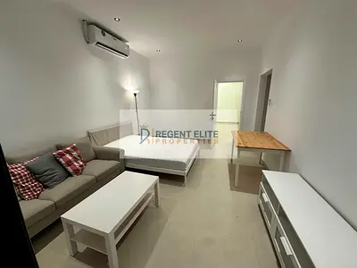 10min KiteBeach-InclBills-Unfurnish-No Balcony