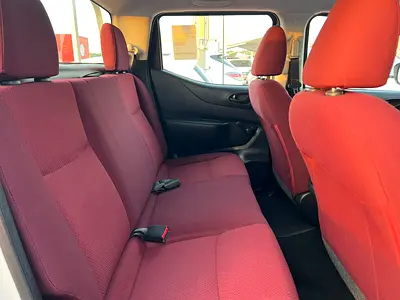 2020 Nissan NAVARA 缩略图 13
