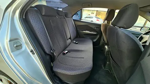 2011 Toyota YARIS 缩略图 19
