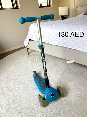 Globber 3-Wheel Kids Scooter - Good Condition, Adjustable Handle