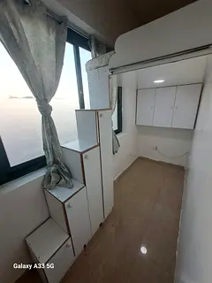 Specious window loft available @1799