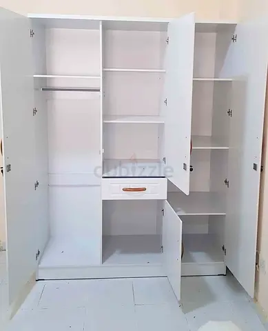 New White 3-Door Wardrobe with Shelves and Drawer