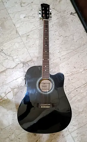 Black Full-Size Acoustic Guitar - Good Working Condition