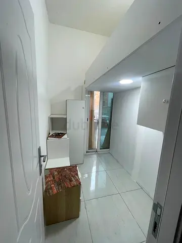 Partition for rent in jvc