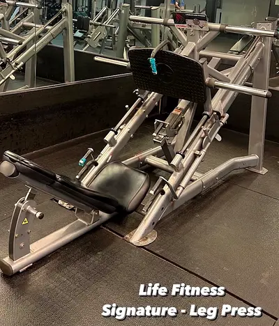 LIFE FITNESS LINEAR LEG PRESS