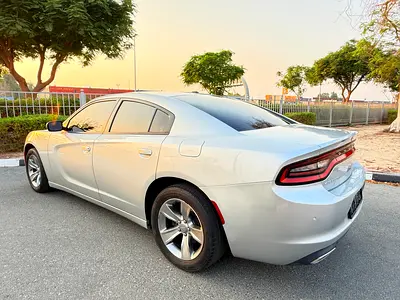 2019 Dodge CHARGER 照片 3