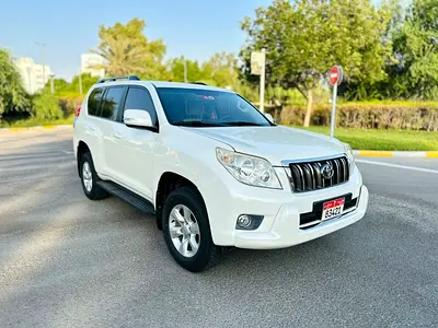 Toyota Prado TXL (v6 engine) 2012 GCC Specs low mileage full service by toyota