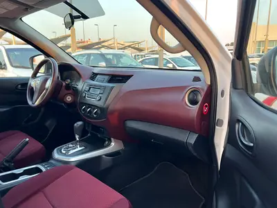 2020 Nissan NAVARA 照片 10