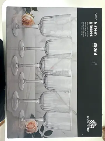 Set of 6 Sarah 390ml Stem Wine Glasses - New in Box