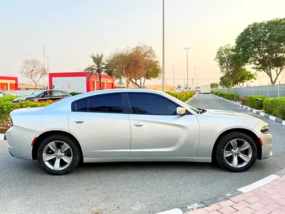 2019 Dodge CHARGER 照片 7