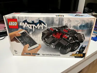 A Pocket Rocket - LEGO Batman App-Controlled Batmobile - 76112