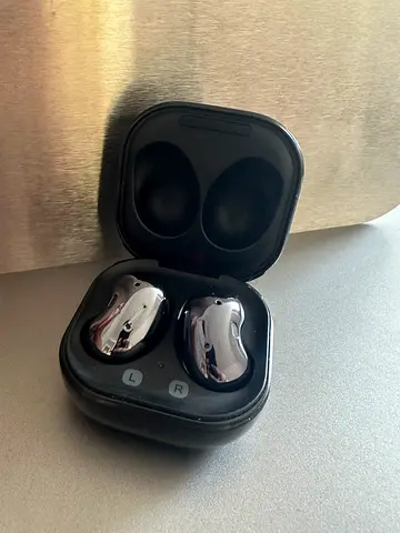 Samsung Headphones for sale