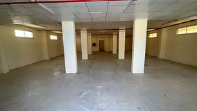Premium commercial warehouse for rent with private office bathroom modern fire system strategic loca