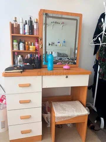 Wooden Dresser with Mirror and Multiple Drawers - Good Condition