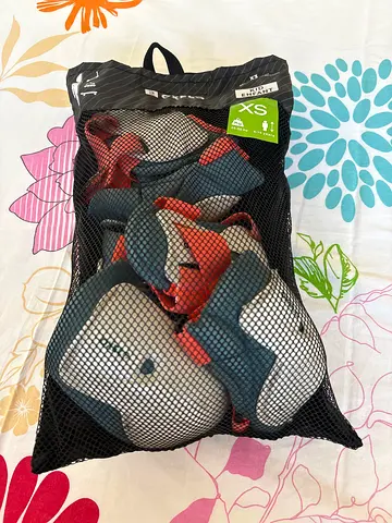 Kids Protective Knee, Elbow and Wrist Pads Set - Size XS