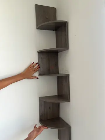 Wall-mounted zigzag display shelves - set of 4 in grey wood finish