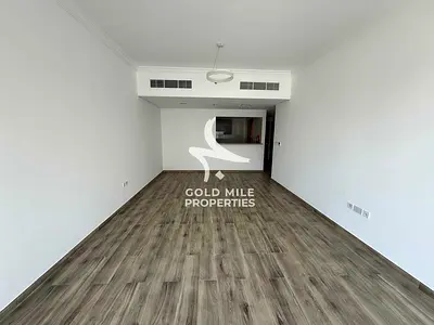 American Design 1BR+Store> Pet Fraindly> Luxury Amenities> Wooden Theme> Family Oriented