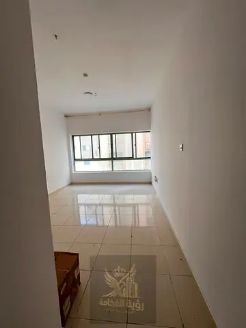 Al Shuwaiheen directly on the Corniche 1 bedroom living room 1 bathroom close to all amenities with easy access to Ajman and Dubai payment in 6 cheque