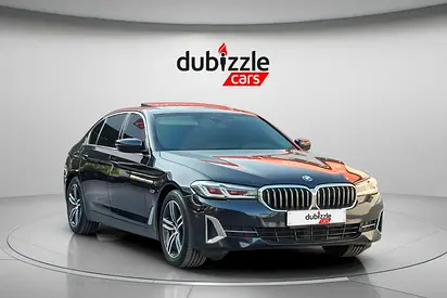AED 1444/month | 2022 BMW 5-Series  | Chinese Specs | Ref#523303