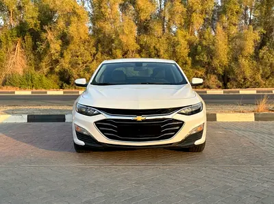 2021 Chevrolet MALIBU photo 2
