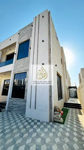 🏡 **Luxury Villa for Annual Rent in Al Yasmeen, Ajman** 🔥 📍 **Prime Location in Al Yasmeen, Ajman** A great opportunity to rent a spacious family