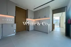 Rare 4BR Villa | Farm Gardens, The Valley