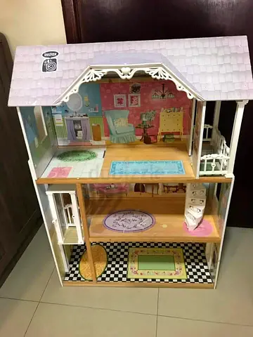 Doll house