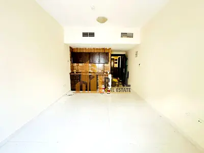 Lavish Studio Near to Old Muwaileh Bus Station