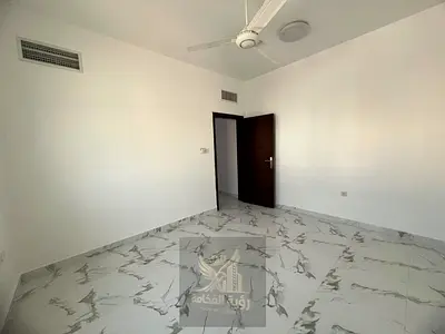 Annual rental apartment in Al Qulayaa, Sharjah. One bedroom and living room, second tenant, with central AC and central gas. Prime location close to s