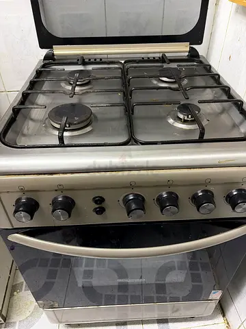 Used 4-Burner Stainless Gas Cooker with Oven - super general Working Condition