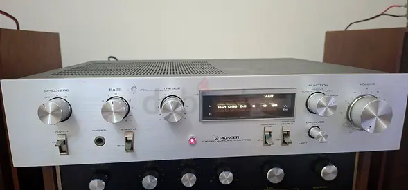 Pioneer sa-7700 stereo integrated amplifier.