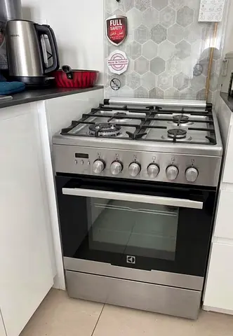 Electrolux 4-Burner Gas Cooker With Electric Oven EKK615A1OX Silver