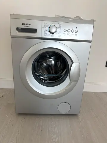 NEW - UN USED - RADIANT SQUARE - REEM ISLAND - Front-load washing machine