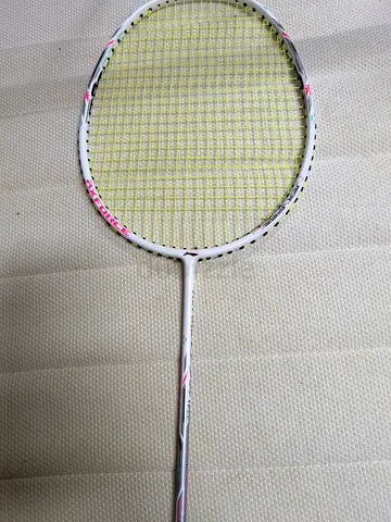 Badminton racket