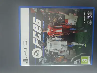 FIFA 23 (PS5) - Like New