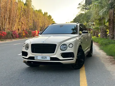 2017 Bentley Bentayga W12 AWD | GCC Specs | Perfect Condition