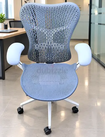 Herman miller merra Ergonomic Mesh Office Chair with Armrests —fully loaded Grey coloure