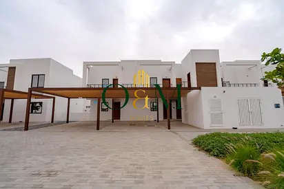 1BR APT | GROUND FLOOR | L SHAPE GARDEN