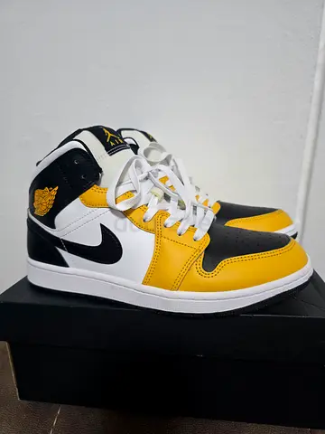 Used Nike Air Jordan-style High Top Sneakers - Yellow/Black/White, Size Unknown