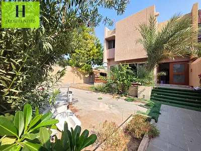 Spacious 3BR Villa Al Sharqan
